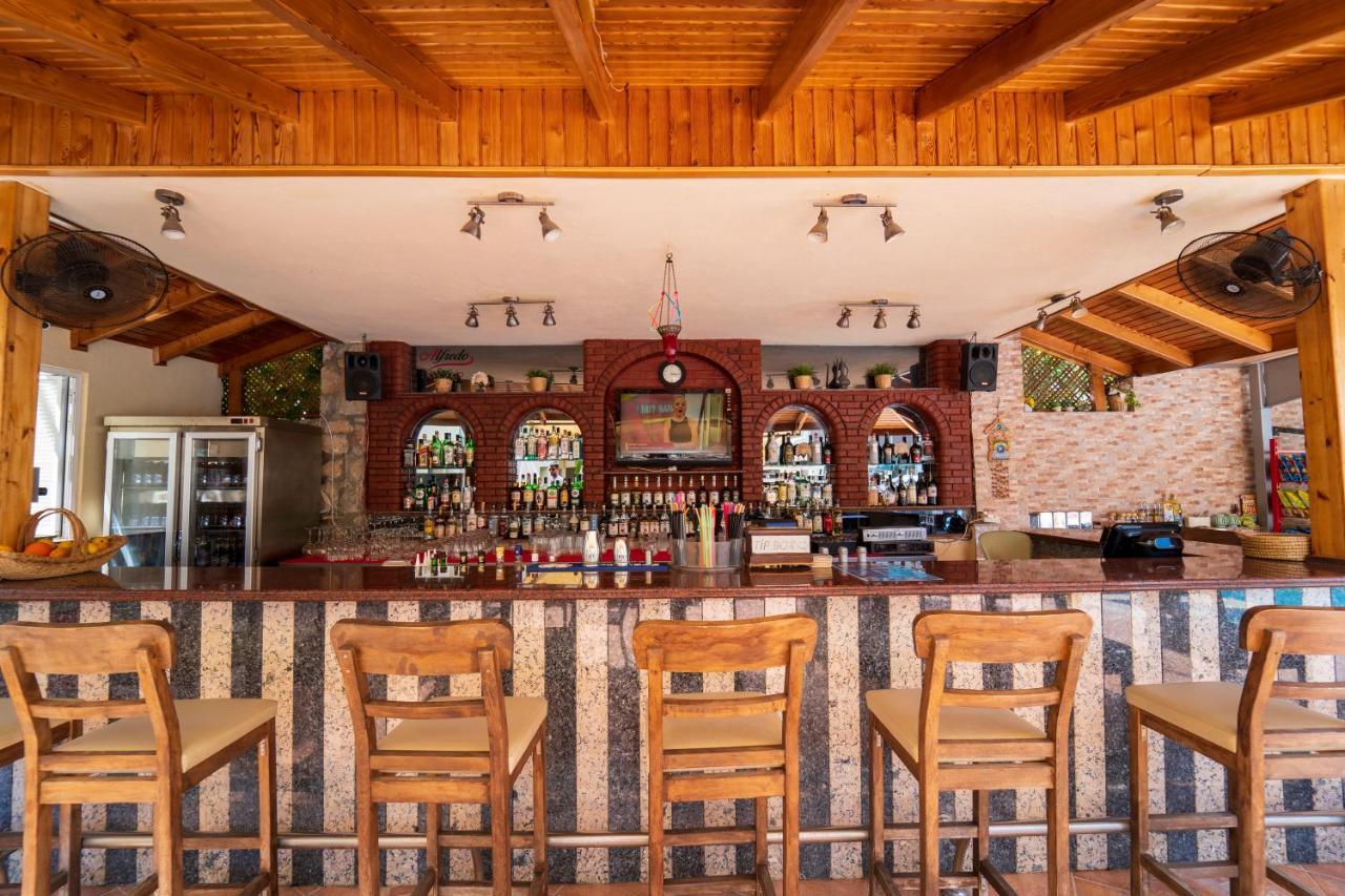 אולודניץ Belcehan Hotel מראה חיצוני תמונה