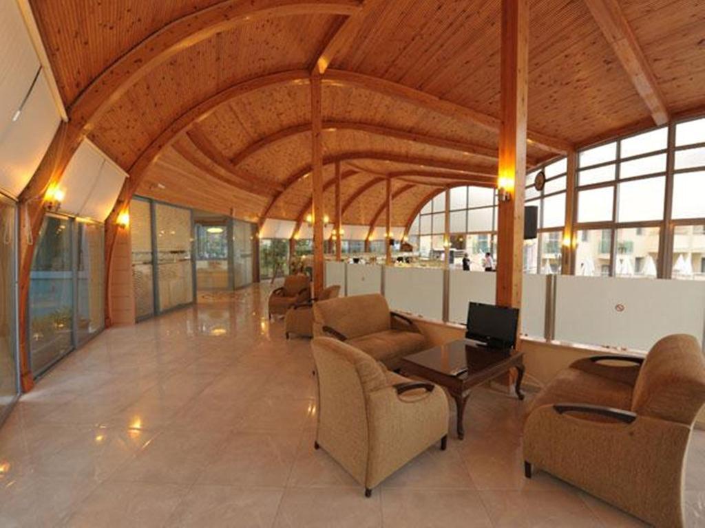 אולודניץ Belcehan Hotel מראה חיצוני תמונה