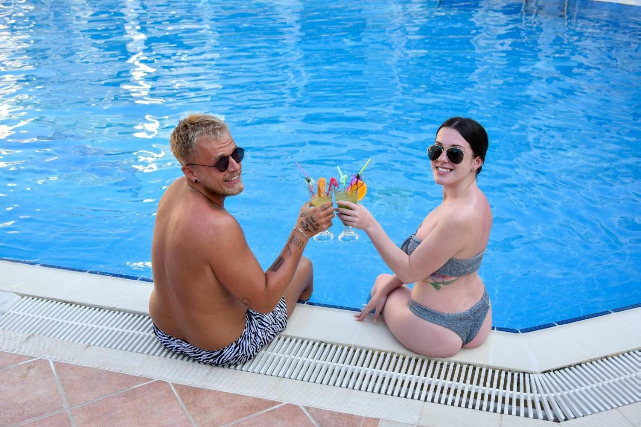 אולודניץ Belcehan Hotel מראה חיצוני תמונה